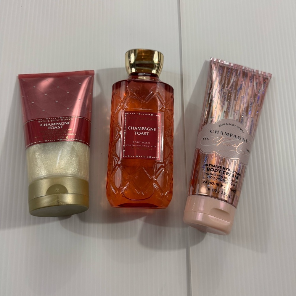 NWT Bath & Body Works Champagne Toast Body Wash Set - Red, Gold, Pink